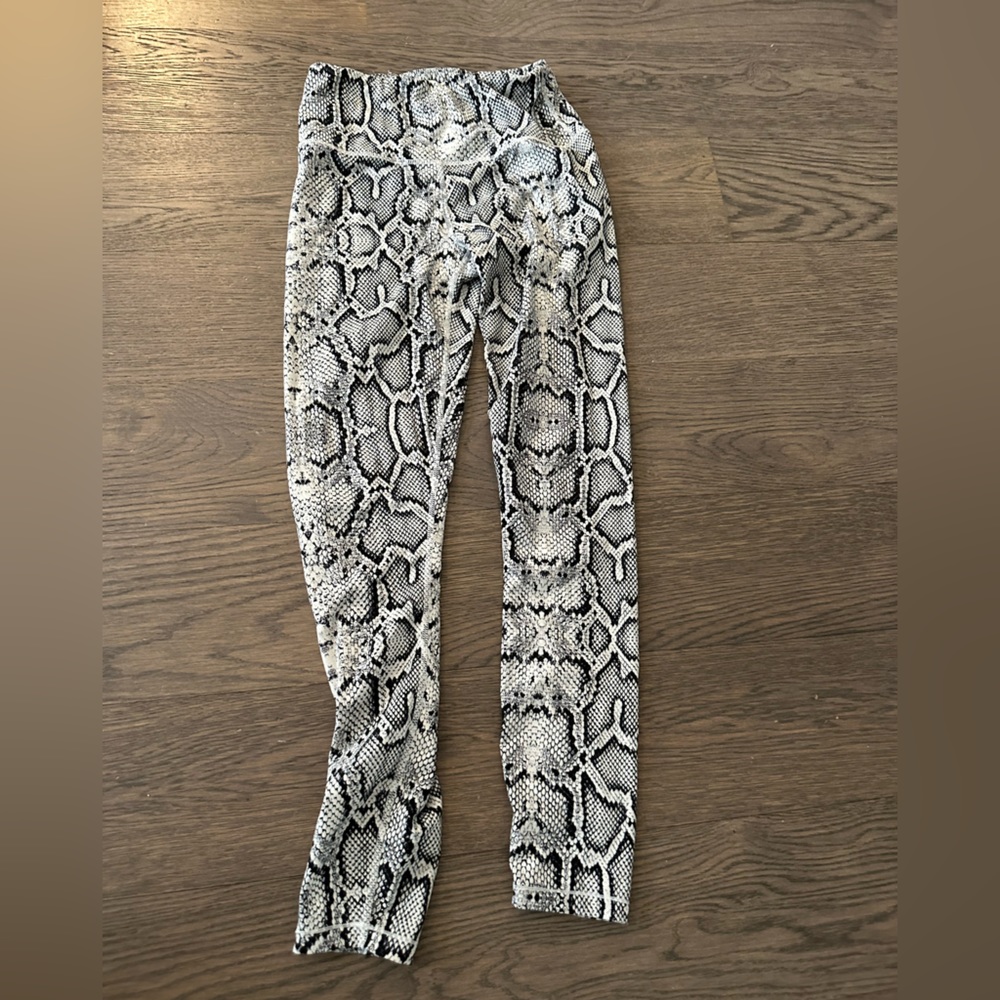 Varley High Rise Python Legging - image 2